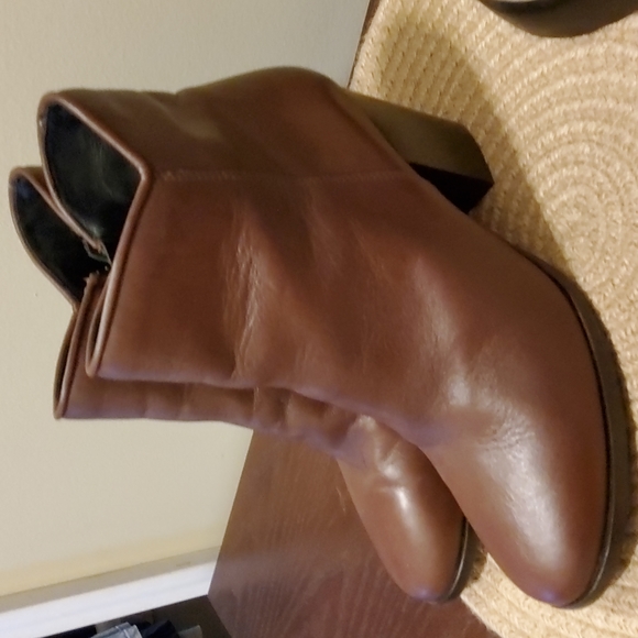 Thursday boots. Size 8.5  side zip - Picture 11 of 11